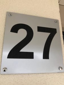 plaque gravé numero de rue plaque alu brossée