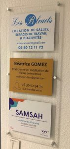 plaque profesionnelle plexiglas plaque multi couche, signalétique intérieure