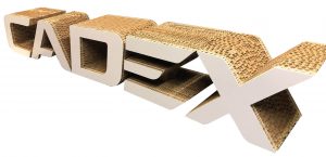 decoupe de logo carton alveolaire